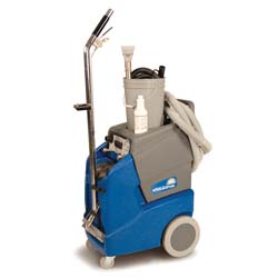 Windsor Dominator 13 Gal. 500
psi Portable Extractor w/
Deluxe Hose and AquaFoil Wand
Kit